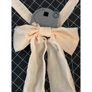 Elegant Pearl-Embellished Cream Bow‎ Tie Collar Statement Necklace Accessory NWT